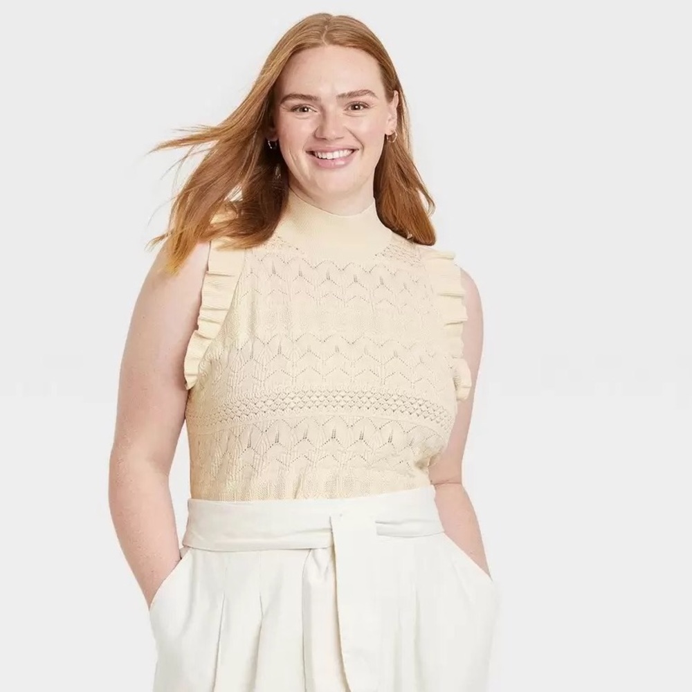 Women's Plus Size Crochet Halter Neck Sweater Vest